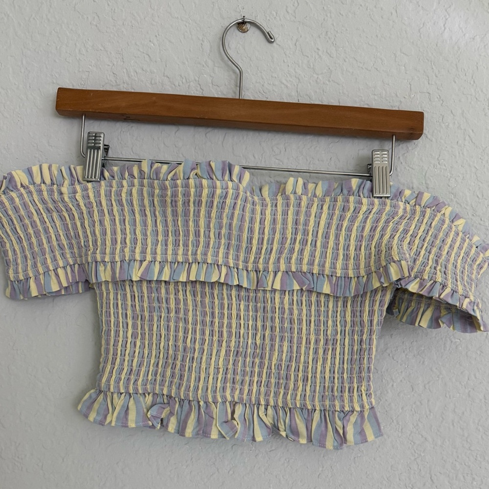 New Lovers + Friends Pastel Women’s Striped Off-Shoulder Crop Top Size S